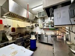 Kensington Square (D19), Retail #567550491